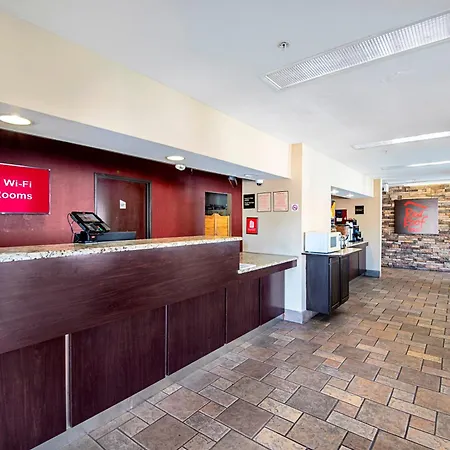 Red Roof Inn San Marcos-2